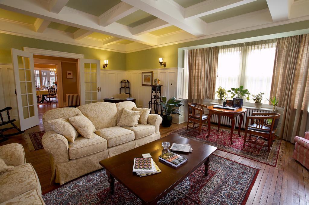 Springbank House Inn Sainte-Catherine Esterno foto