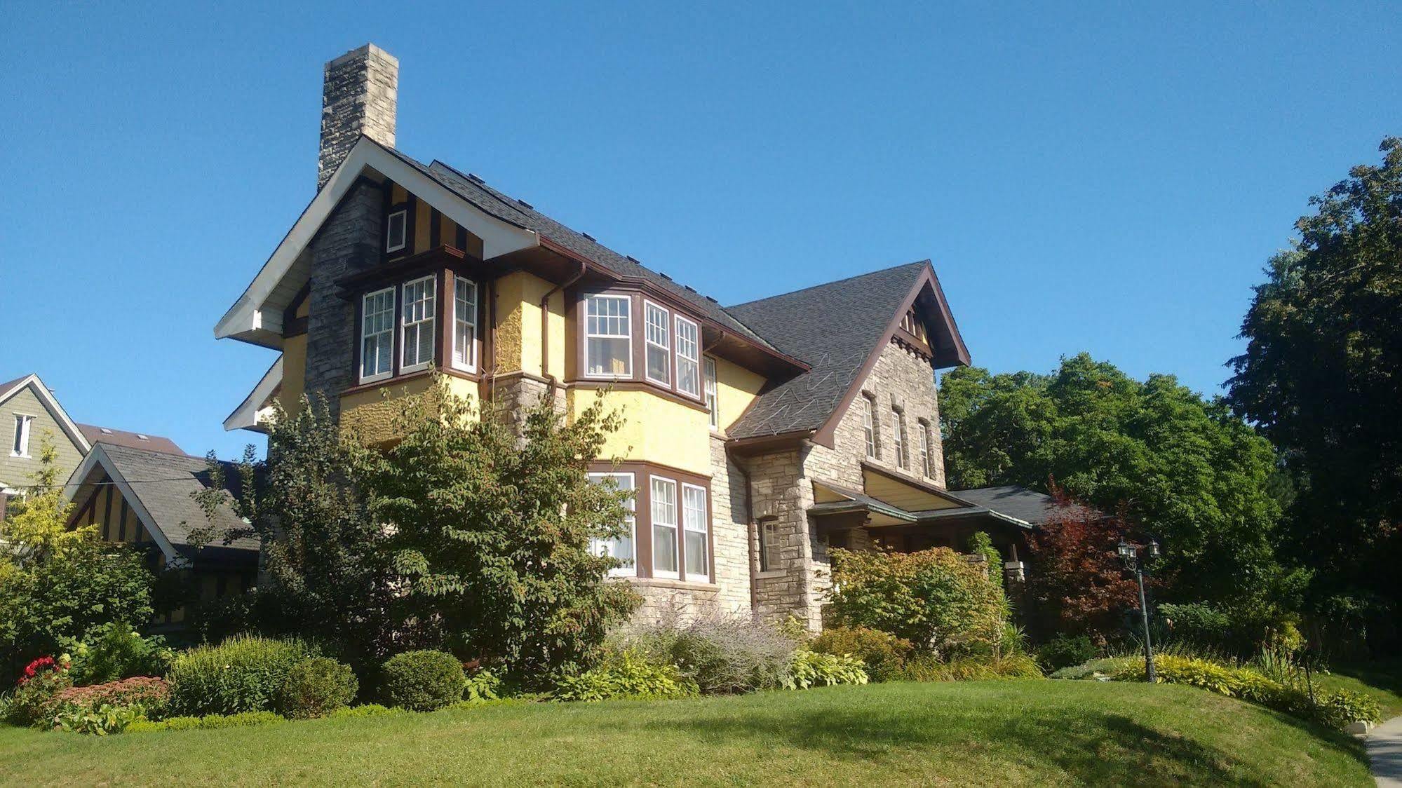 Springbank House Inn Sainte-Catherine Esterno foto